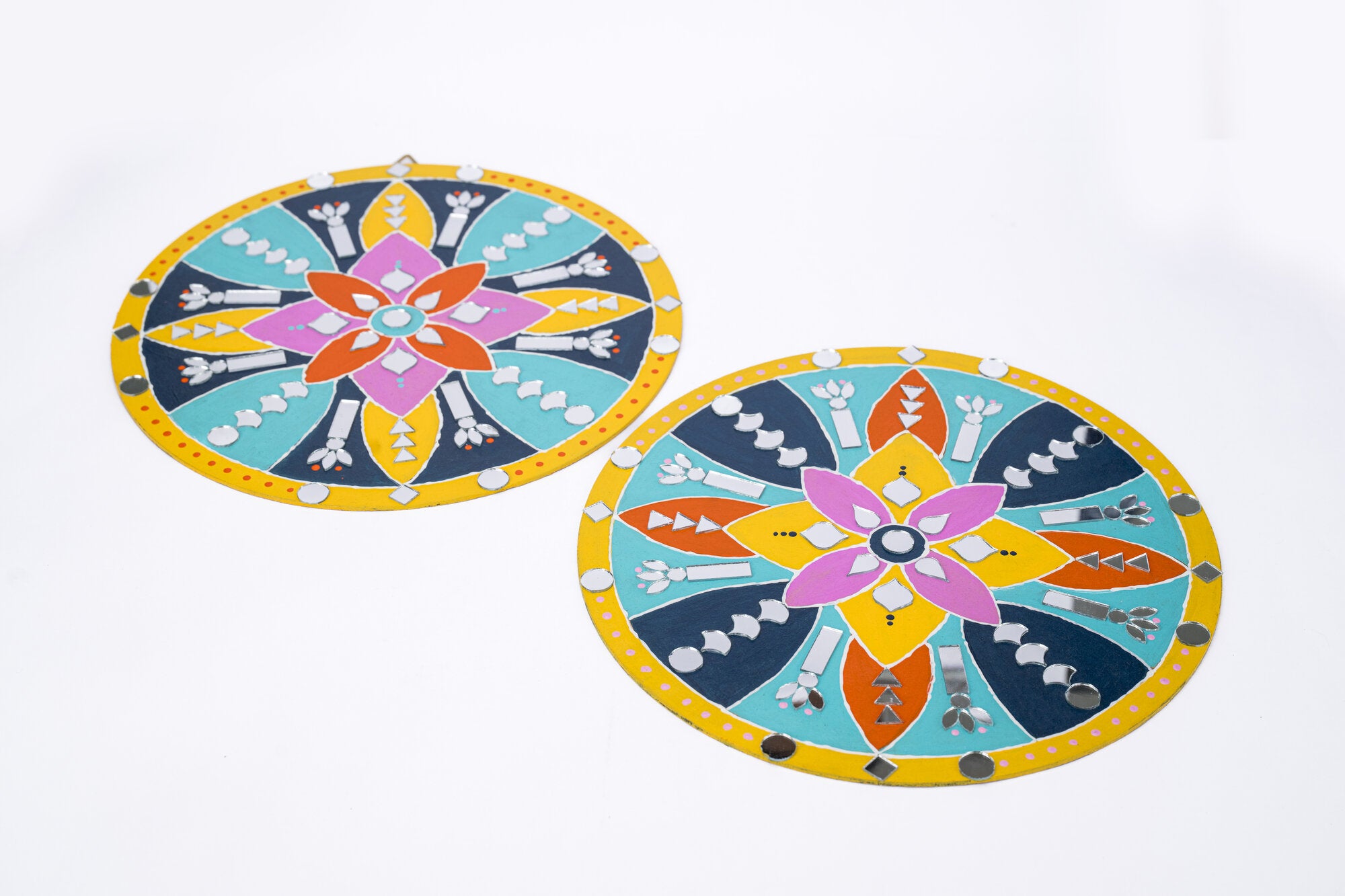 Mandala radial pair