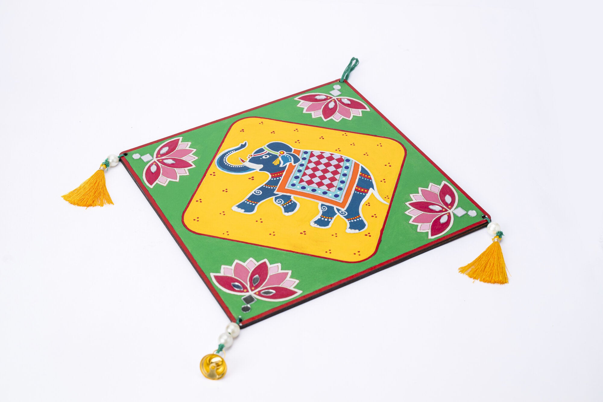 Elephant wall decor (Green)