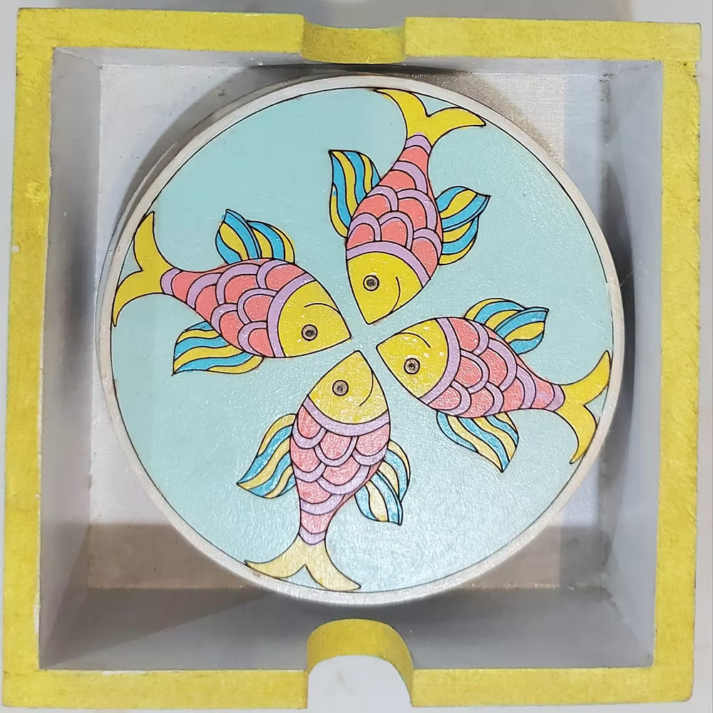 Quad Fish School coaster set of 6 (Aqua blue base)