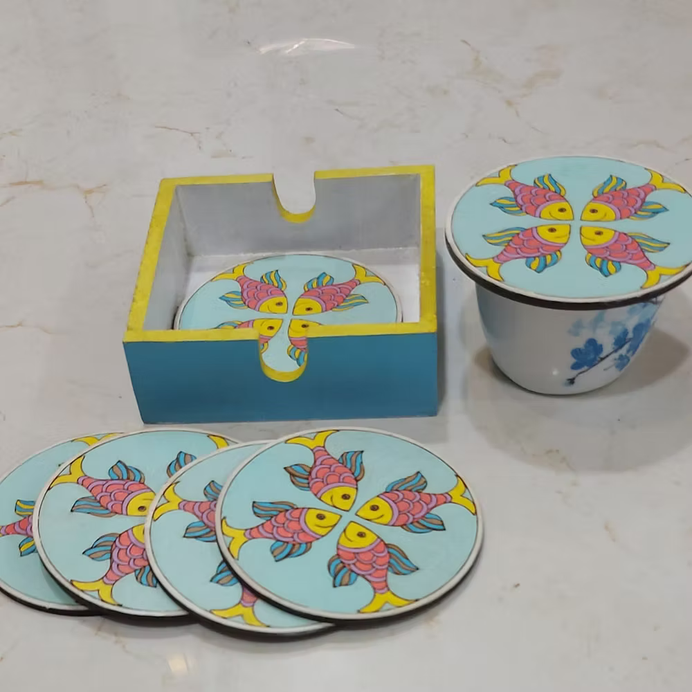 Quad Fish School coaster set of 6 (Aqua blue base)